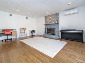 127 Cow Neck Road, Port Washington NY 11050