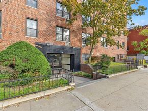 1040 Neilson Street 3D, Far Rockaway NY 11691