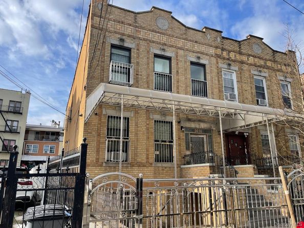 3416 103rd Street, Corona NY 11368