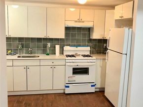 1823 Amethyst Street, Bronx NY 10462