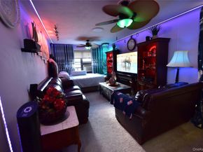 87-50 204 Street A68, Hollis NY 11423