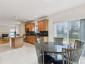 39 Island Trail, Mount Sinai NY 11766