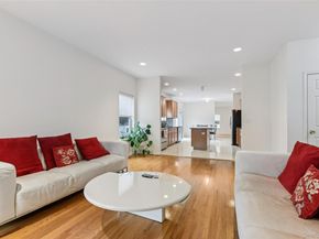 39 Island Trail, Mount Sinai NY 11766