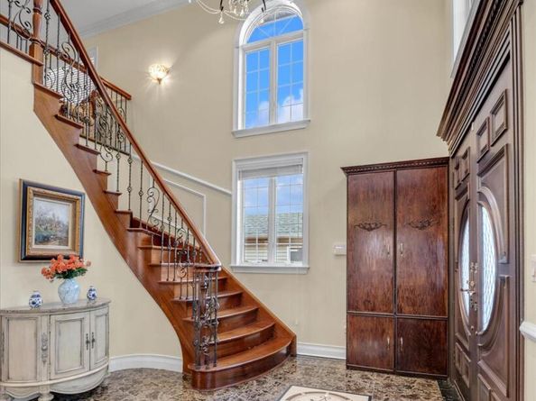 69-68 229th Street, Bayside NY 11364