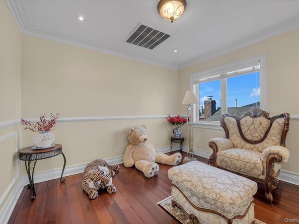 69-68 229th Street, Bayside NY 11364