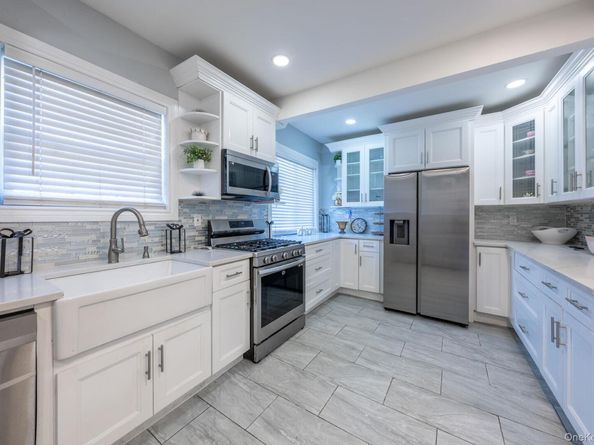 11601 221st Street, Cambria Heights NY 11411