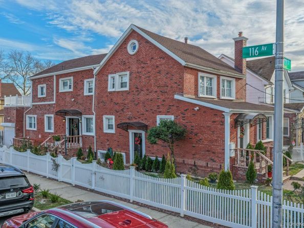 11601 221st Street, Cambria Heights NY 11411