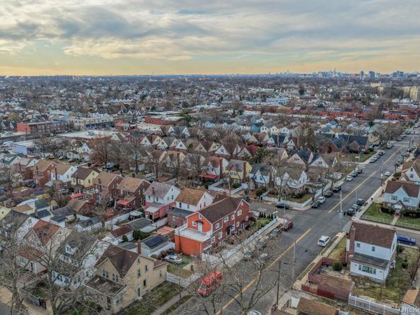 11601 221st Street, Cambria Heights NY 11411