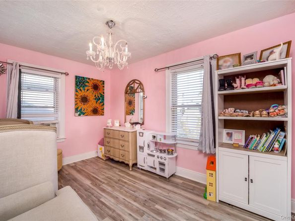 92-57 246th Street, Floral Park NY 11001