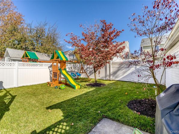 92-57 246th Street, Floral Park NY 11001