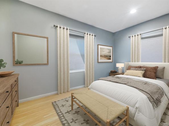 670 Mason Street, Westbury NY 11590