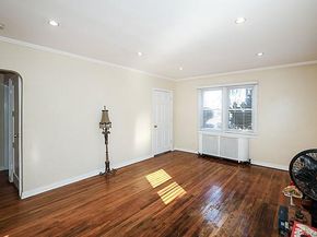 665 FOCH Boulevard, Williston Park NY 11596