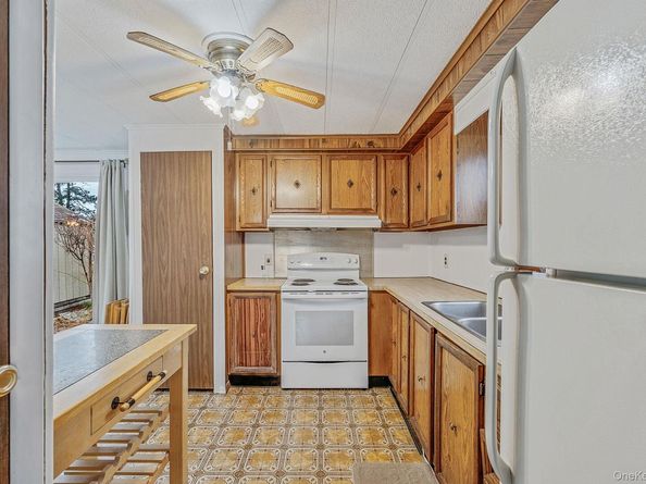 22 Limetree Drive, Manorville NY 11949