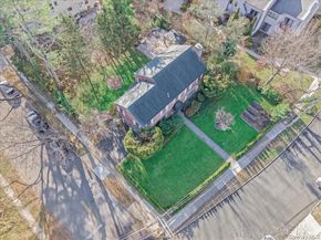 16 Wooleys Lane, Great Neck NY 11023