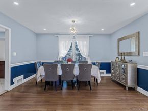 16 Wooleys Lane, Great Neck NY 11023