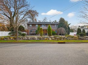 110 Florida Avenue, Commack NY 11725