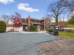 110 Florida Avenue, Commack NY 11725