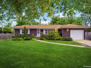 5 Argonne Road W, Hampton Bays NY 11946