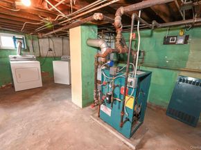 7025 71st Place, Glendale NY 11385