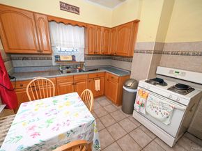 7025 71st Place, Glendale NY 11385