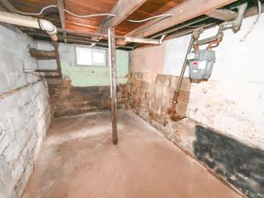 7025 71st Place, Glendale NY 11385