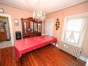 7025 71st Place, Glendale NY 11385