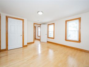 27 New Street, Eastchester NY 10709