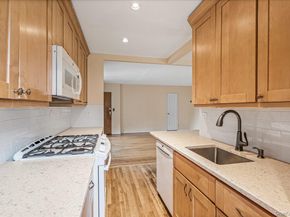 246-10 57 Drive 481, Douglaston NY 11362