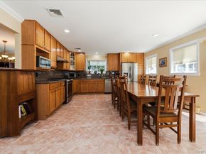 40 E Penn Street, Long Beach NY 11561