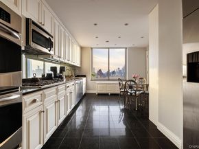 360 E 88th Street 40A, New York (Manhattan) NY 10128