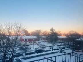 69-11 138th Street 3B, Flushing NY 11367