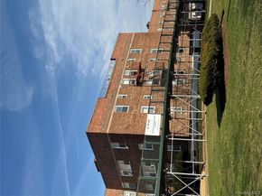 69-11 138th Street 3B, Flushing NY 11367