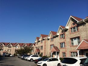 11463 Dalian Court, College Point NY 11356