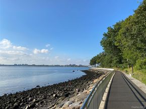 11463 Dalian Court, College Point NY 11356