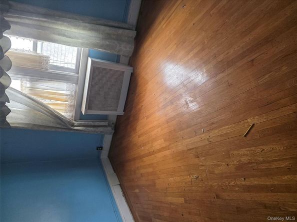 228-18 139th Avenue, Laurelton NY 11413