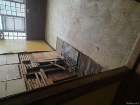 228-18 139th Avenue, Laurelton NY 11413