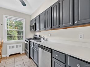 11 Fieldstone Drive 130, Hartsdale NY 10530