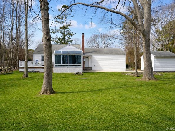 281 Woodacres Road, East Patchogue NY 11772