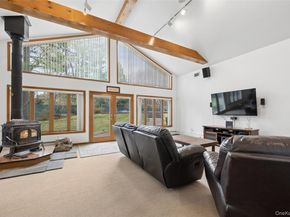 6 Viola Drive, Glen Cove NY 11542