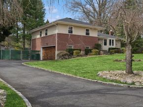 6 Viola Drive, Glen Cove NY 11542