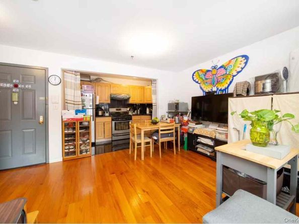 37-33 107th Street 2A, Corona NY 11368