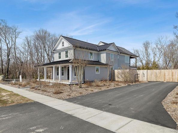 178 Main Road, Riverhead NY 11901