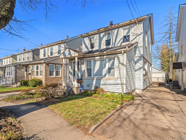 8131 164th Place, Jamaica NY 11432