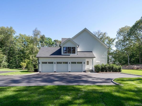 64 Saw Mill Road, Cold Spring Harbor NY 11724