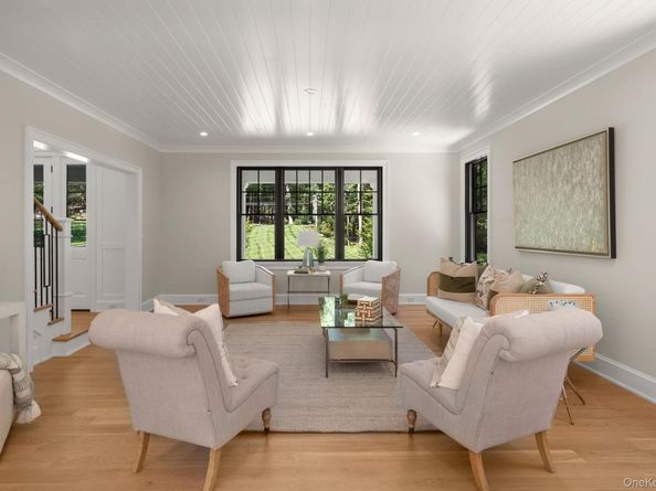 64 Saw Mill Road, Cold Spring Harbor NY 11724