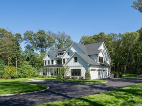64 Saw Mill Road, Cold Spring Harbor NY 11724