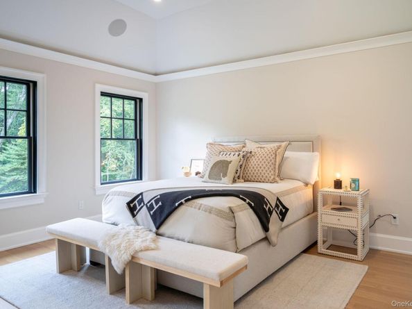 64 Saw Mill Road, Cold Spring Harbor NY 11724