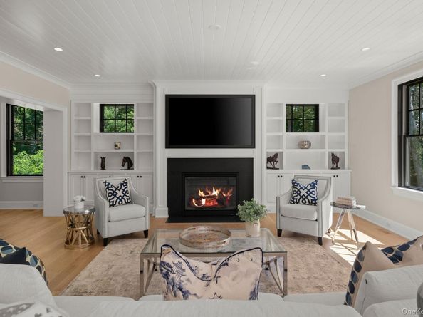 64 Saw Mill Road, Cold Spring Harbor NY 11724