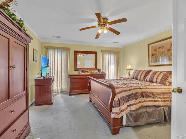 172 Ridgeview Lane, Yorktown Heights NY 10598