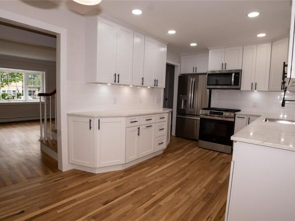 362 Violet Street, Massapequa Park NY 11762